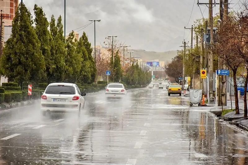 رگبار، رعدوبرق و وزش باد در بیشتر استان‌ها طی امروز و فردا