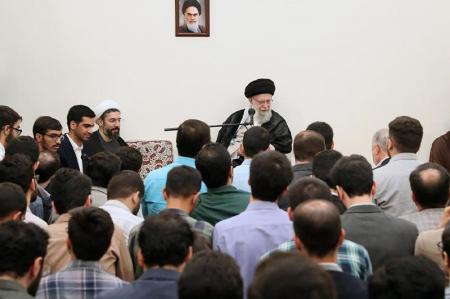 تلاش کنید مشارکت در انتخابات افزایش پیدا کند