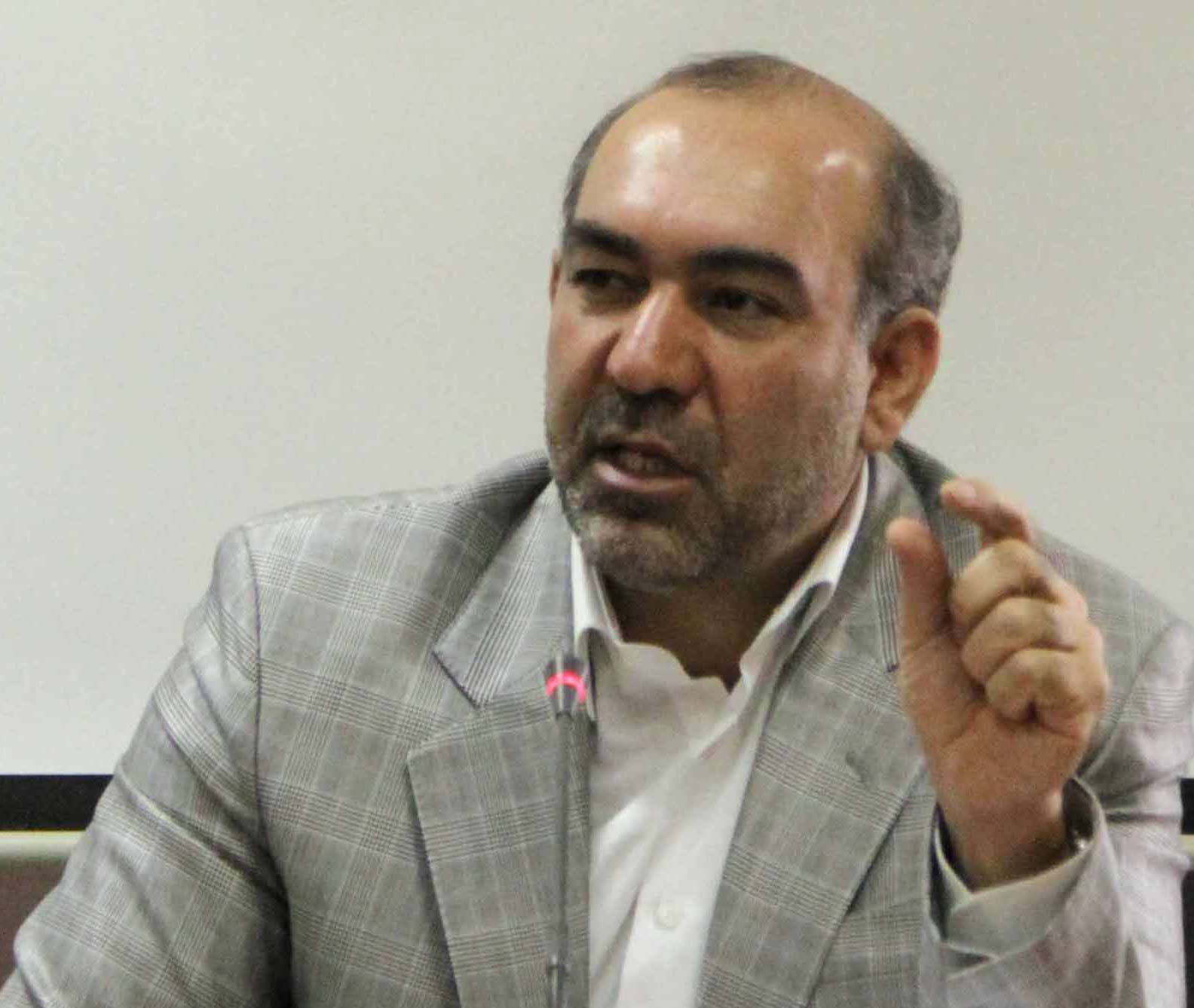 ساخت بزرگترین مجتمع تجاری و اداری در شمال دریاچه چیتگر