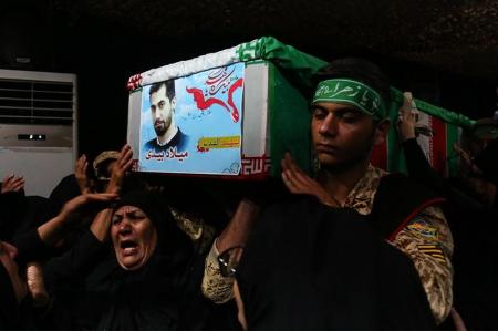 پیکر شهید میلاد بیدی تشییع شد