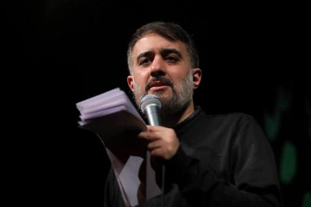 محمدحسین پویانفر تکیه‌خوان شد