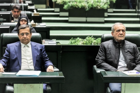 انتشار گسترده جلسه استیضاح همتی در شبکه های اجتماعی