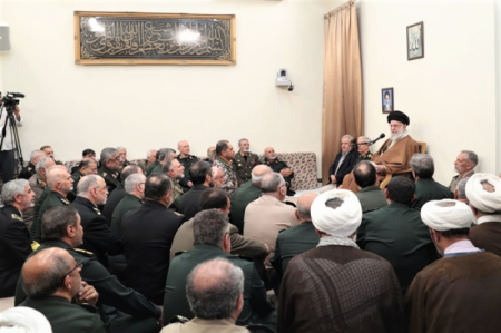 امام خامنه ای: دشمن از پیشرفت‌های جمهوری اسلامی کلافه و عصبی است/ باید در کنار نقص‌ها، پیشرفت‌ها را هم دید