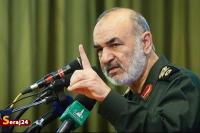 سلامی: با اقتدار در برابر آرایش جهانی دشمن ایستاده‌ایم + فیلم 