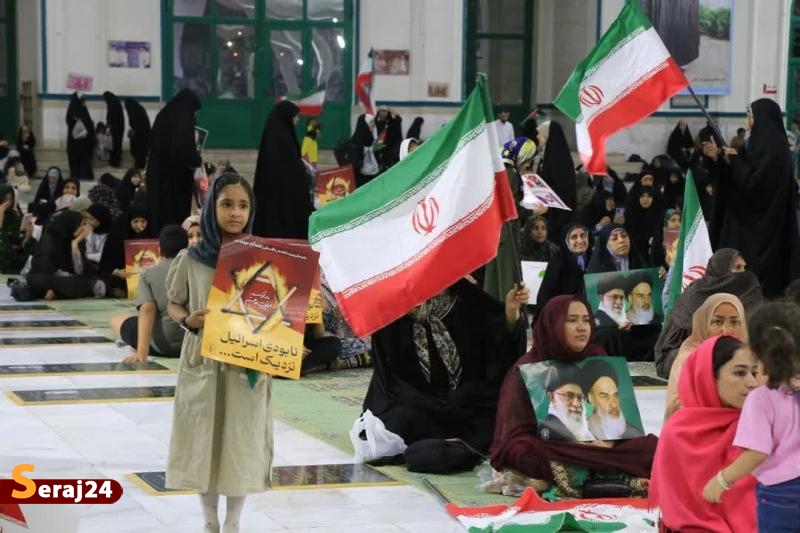اجتماع پیروزی ایران در گلزار شهدای بندرعباس