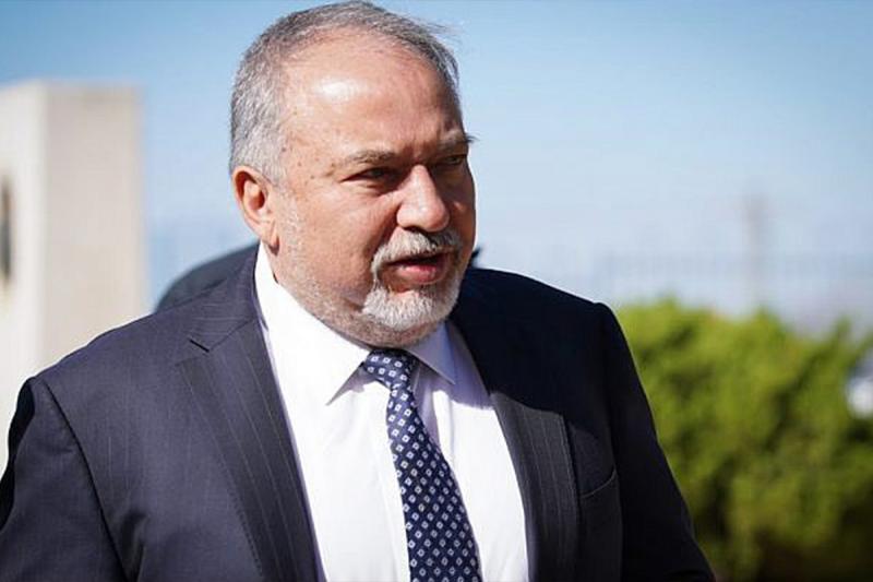 لیبرمن: هزینه جنگ با ایران دهها میلیارد از برآوردها بیشتر شد