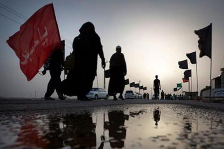  استقبال شیرین یک طلبه از زائران اربعین + فیلم 