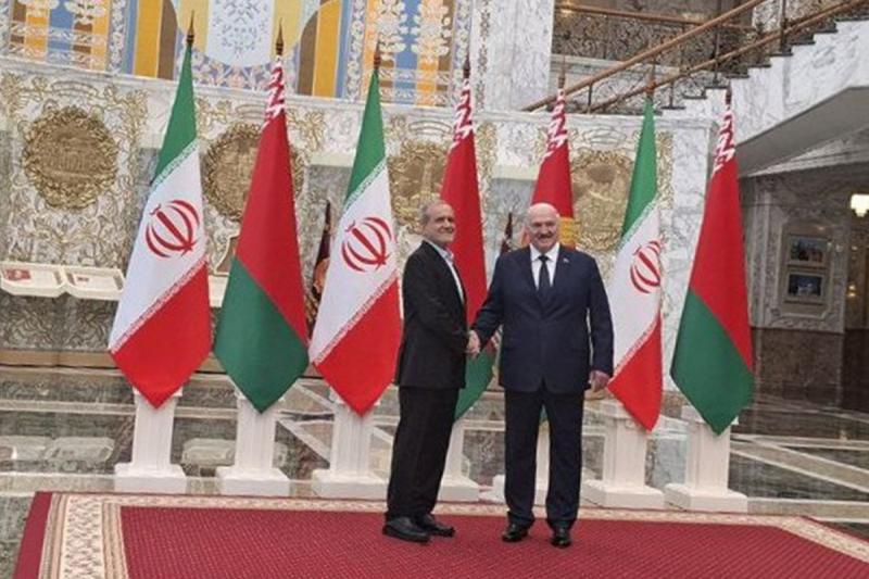 خواهان همکاری‌های دفاعی با ایران هستیم