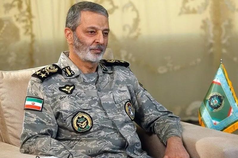 روزآمدسازی سامانههای پدافند هوایی ضروری است