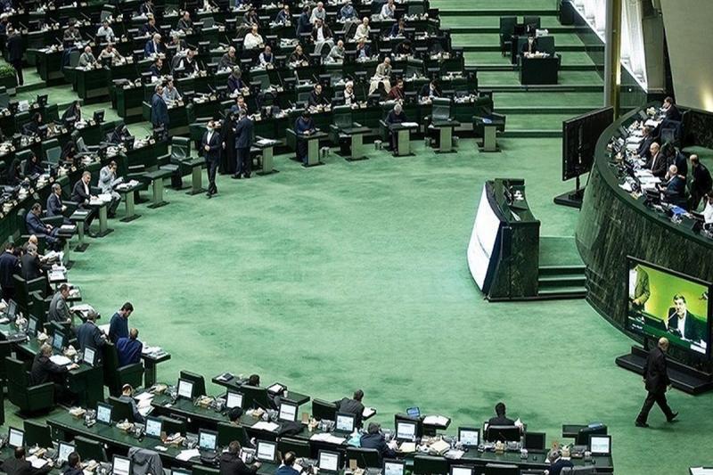 تذکر ۶۰ نماینده مجلس به عراقچی درباره ضرورت خروج ایران از NPT