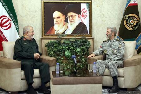 سر منافع ملی‌ معامله نمی‌کنیم