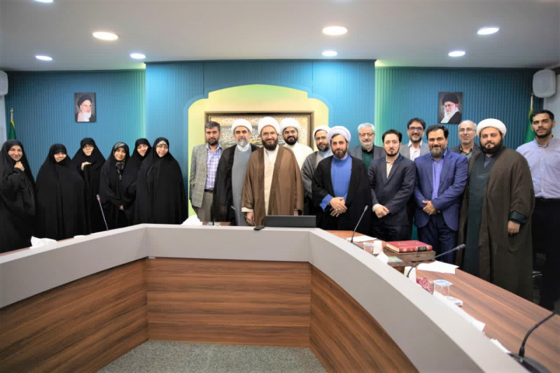 برگزاری جلسه هم‌اندیشی فعالان حوزه جمعیت با حضور حجت‌الاسلام حاج‌علی اکبری
