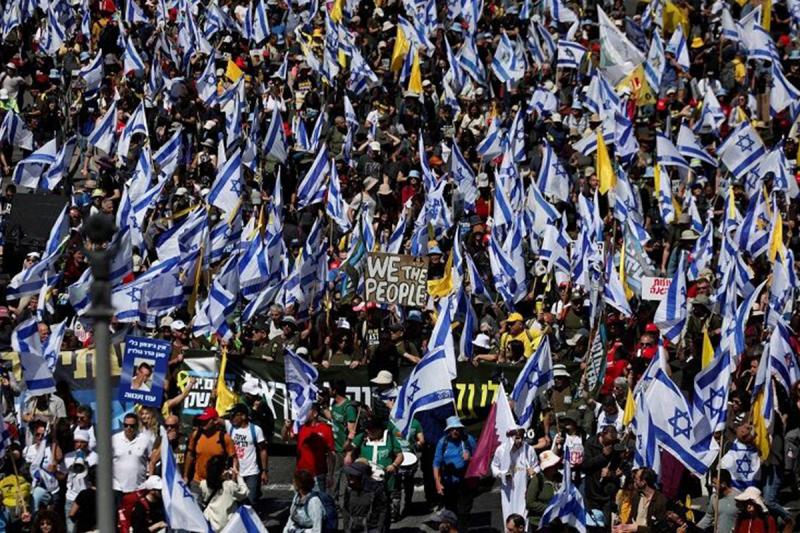 اکثریت اسرائیلی ها این رژیم را تحت قیمومیت آمریکا می دانند