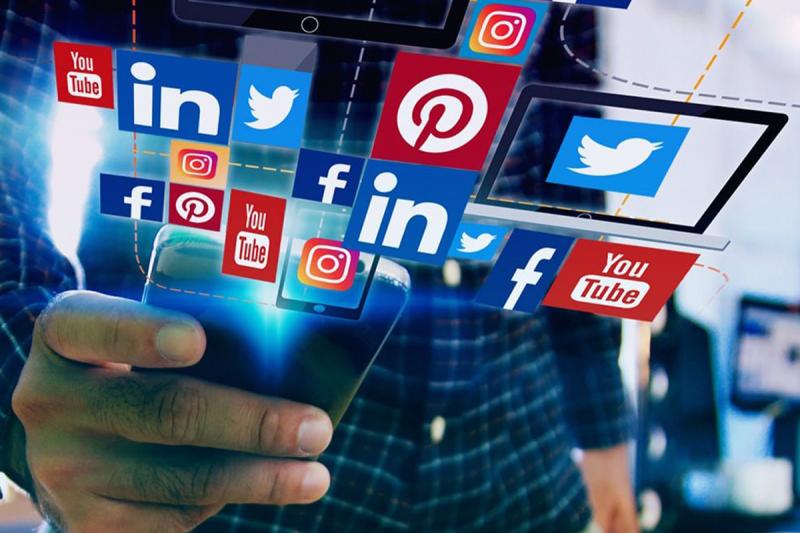 چطور در فضای مجازی مراقب خودمان باشیم؟ 