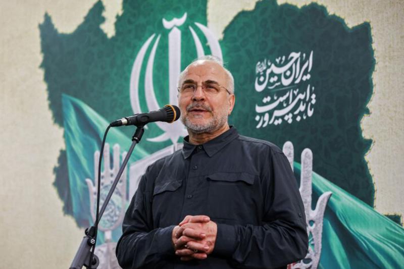 استقلال ایران قابل معامله نیست