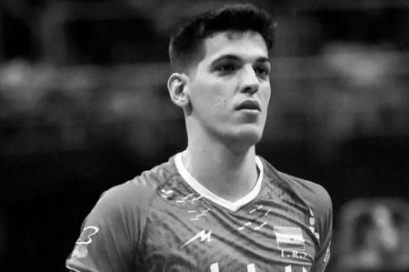 همدردی رهبر معظم انقلاب با خانواده مرحوم صابر کاظمی