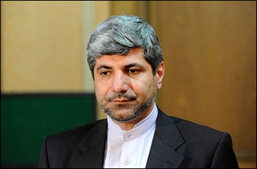 برای ثبت نام در انتخابات تنها با صالحی مشورت کردم