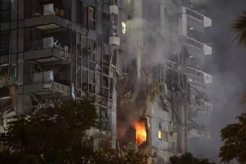 رسانه عبری: یادگاری موشک‌های ایرانی هنوز در تل‌آویو پیداست