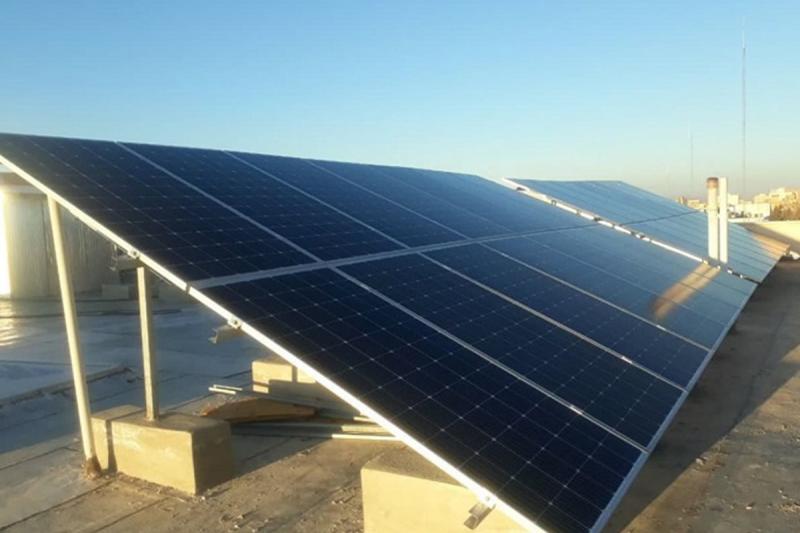 گام رو به جلو کرمان در راه اندازی نیروگاه‌های خورشیدی