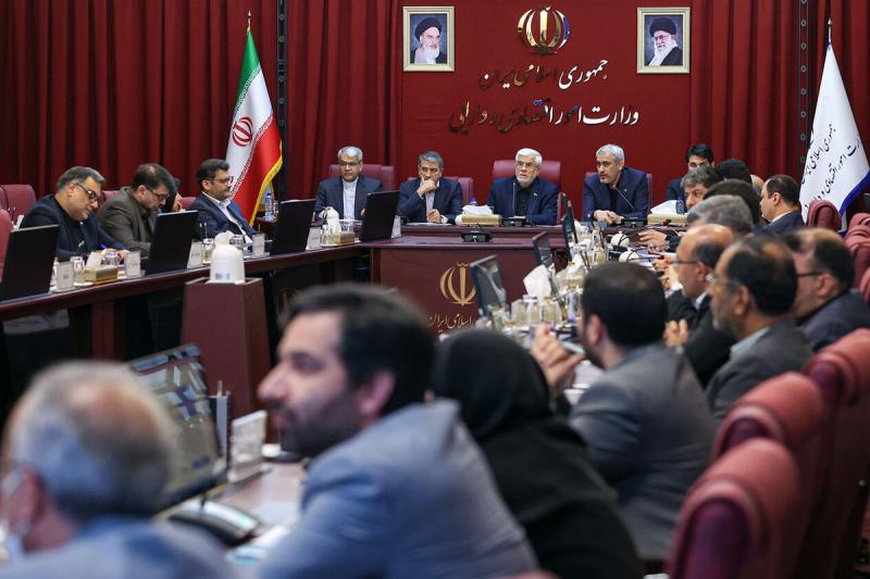 فرار مالیاتی دانه درشت ها را باید ریشه کن کرد