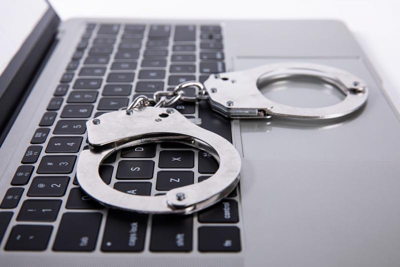 دستگیری عاملان مزاحمت اینترنتی برای شهروندان در آزادشهر 