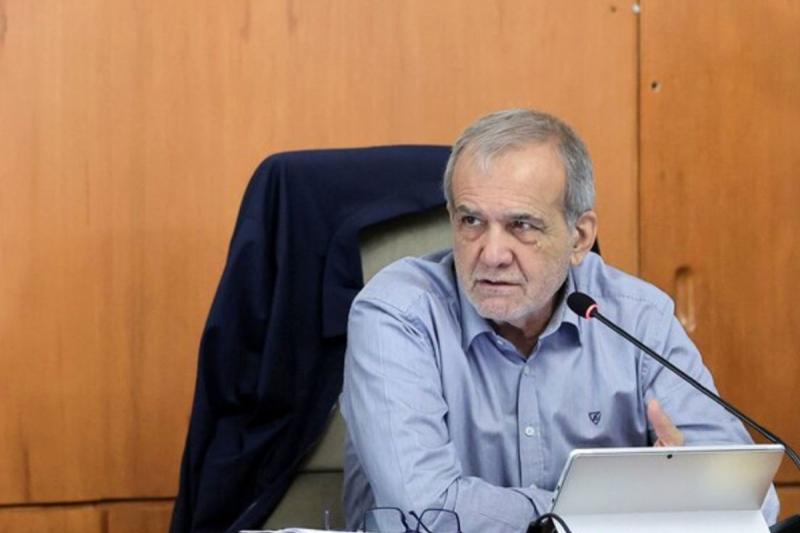 تاکید پزشکیان بر تسریع در اجرای طرح‌های مهار گازهای مشعل