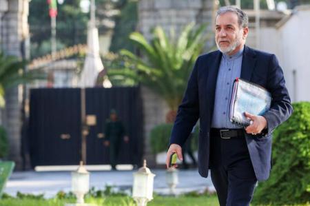 سفر عراقچی به پاریس نشان دهنده تحرک سیاسی ایران است