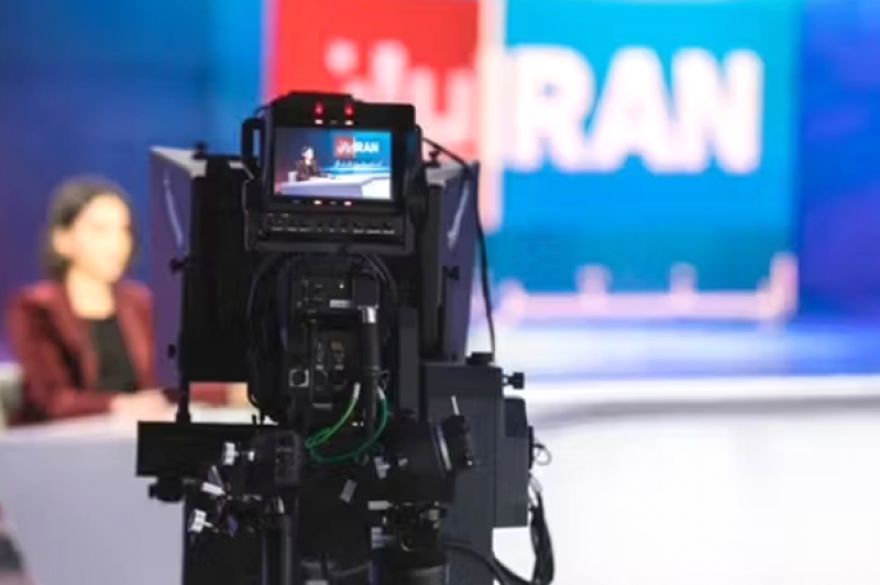 خشم «اینترنشنال» از عشقِ مردم ایران به شهدا