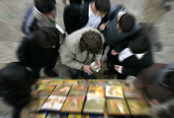 قاتلان فرهنگی چگونه سر مرد کلاه می گذارند؟