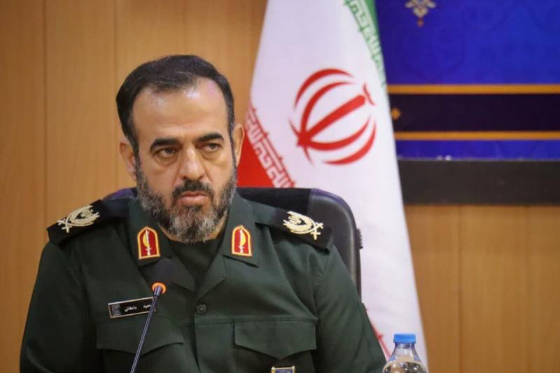 زنان در جنگ شناختی و سنگرسازی خانه نقش‌ آفرین هستند