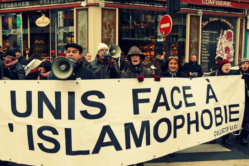 افزایش تبعیض دینی علیه مسلمانان در فرانسه؛ مقابله پاریس با اسلام‌گرایی