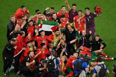 جشن پیروزی تیم فوتبال فلسطین با نام رهبران شهید مقاومت + فیلم