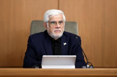 تاکید عارف بر ضرورت گسترش شفافیت و تقویت سلامت نظام اداری کشور