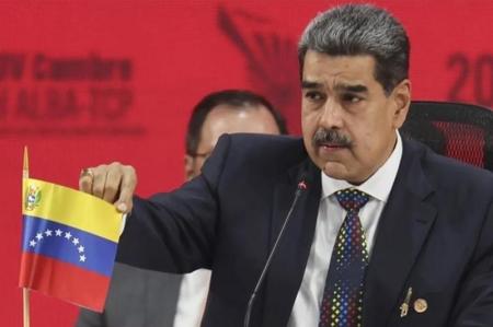 مادورو: ونزوئلا راهبرد دفاعی خود را تقویت می‌کند