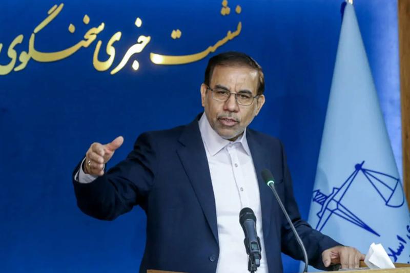 مبارزه با مفاسد کم نشده، اطلاع رسانی‌ها با رعایت مصالحی انجام می‌شود