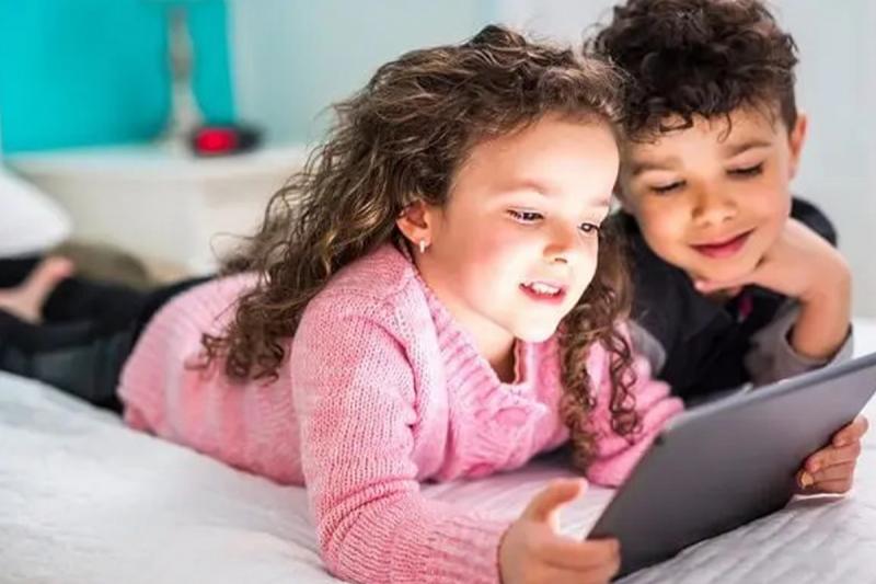 قوانین سختگیرانه دنیا برای حضور کودکان در فضای مجازی