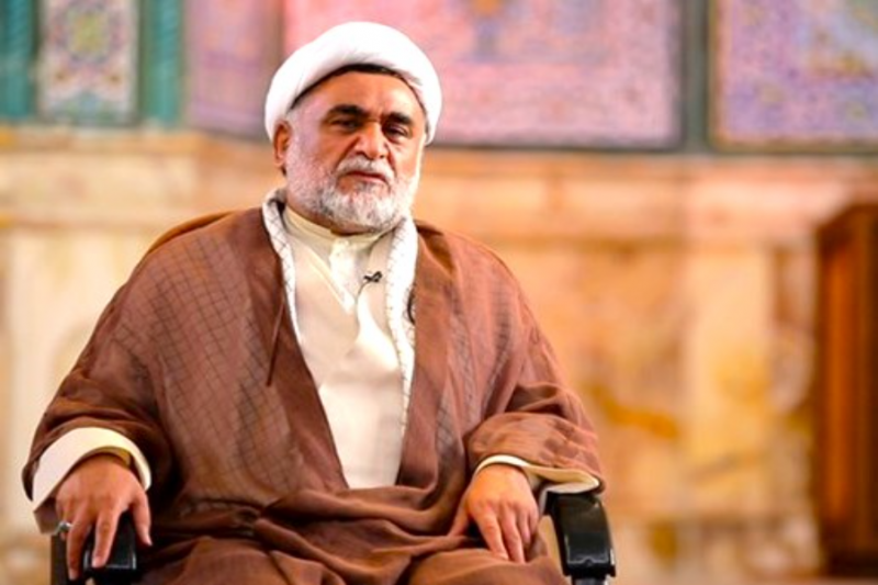 مذاکره با آمریکا در تعارض با منطق عزت و منافع ملی است