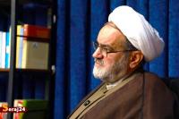 انقلابی بودن شعار نیست، سبک رفتار است