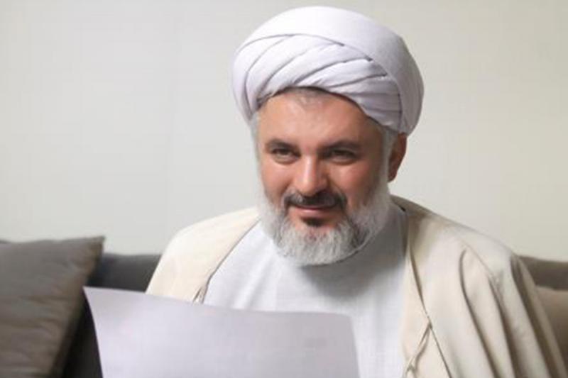 کسانی که دل در گرو ایران دارند در یک مسیر حرکت کنند