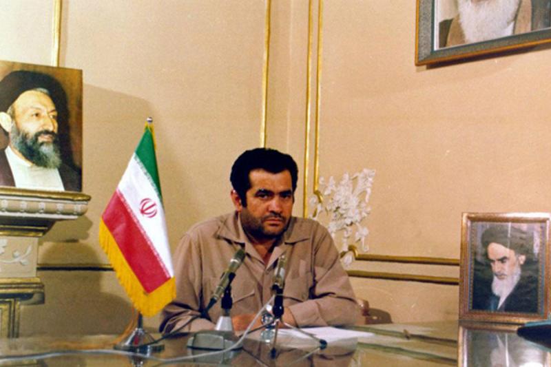 وزیری که ماشین‌هایش وارد سفرۀ مردم می‌شد