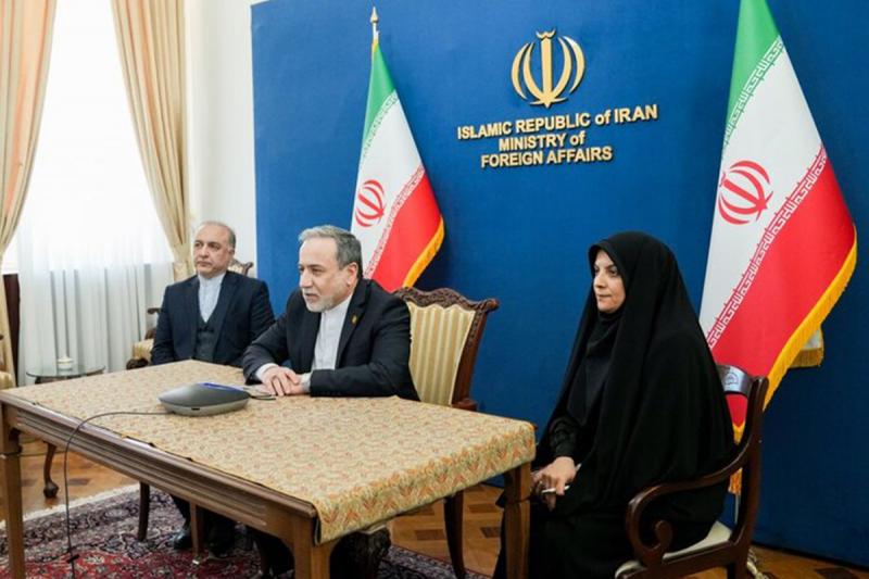 گفتگوی تلفنی وزیر امور خارجه با کارکنان سفارت ایران در ونزوئلا