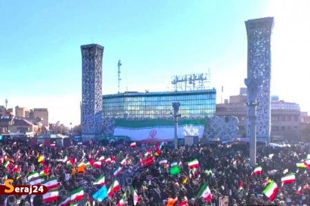 حضور گسترده مردم در مراسم ۹ دی با وجود سرمای هوا