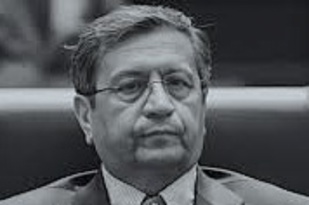 توئیت مهاجرانی درباره ۳ برنامه رئیس جدید بانک مرکزی