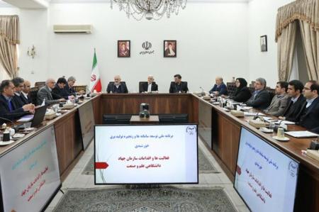 در بخش‌های زیادی از «های‌تک» شرایط خوبی داریم
