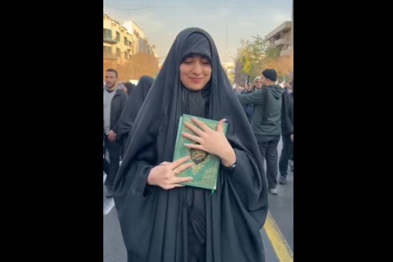 فیلم | این کتاب در قلب ایرانی‌هاست