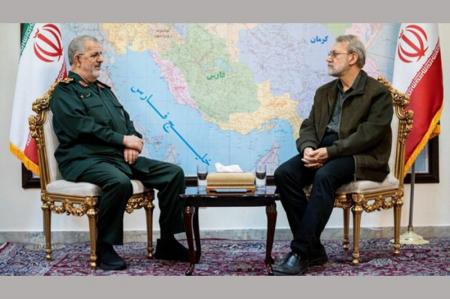 دیدار و گفت‌وگوی علی لاریجانی و سرلشکر پاکپور