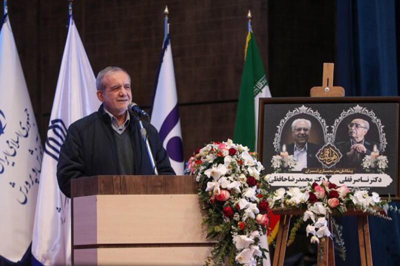 مدرسه باید بستری برای تبلور بخشیدن به استعدادهای دانش‌آموزان باشد