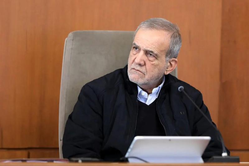 هیچ قدرتی نمی‌تواند حکومتی را که براساس حق عمل می‌کنند زمین‌گیر کند