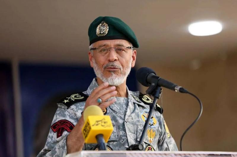 دشمن در جنگ شناختی به‌دنبال نفوذ در ذهن جوانان است