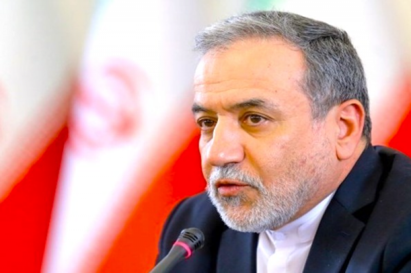 عراقچی: مذاکرات روز جمعه در مسقط برگزار می شود